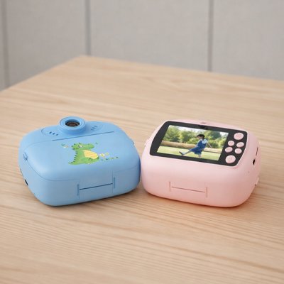 Deux appareils Appareils photo enfant à impression instantané 