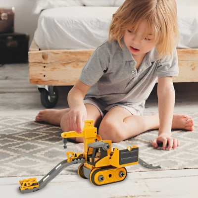enfant jouant jeu de construction-vehicule ingénierie